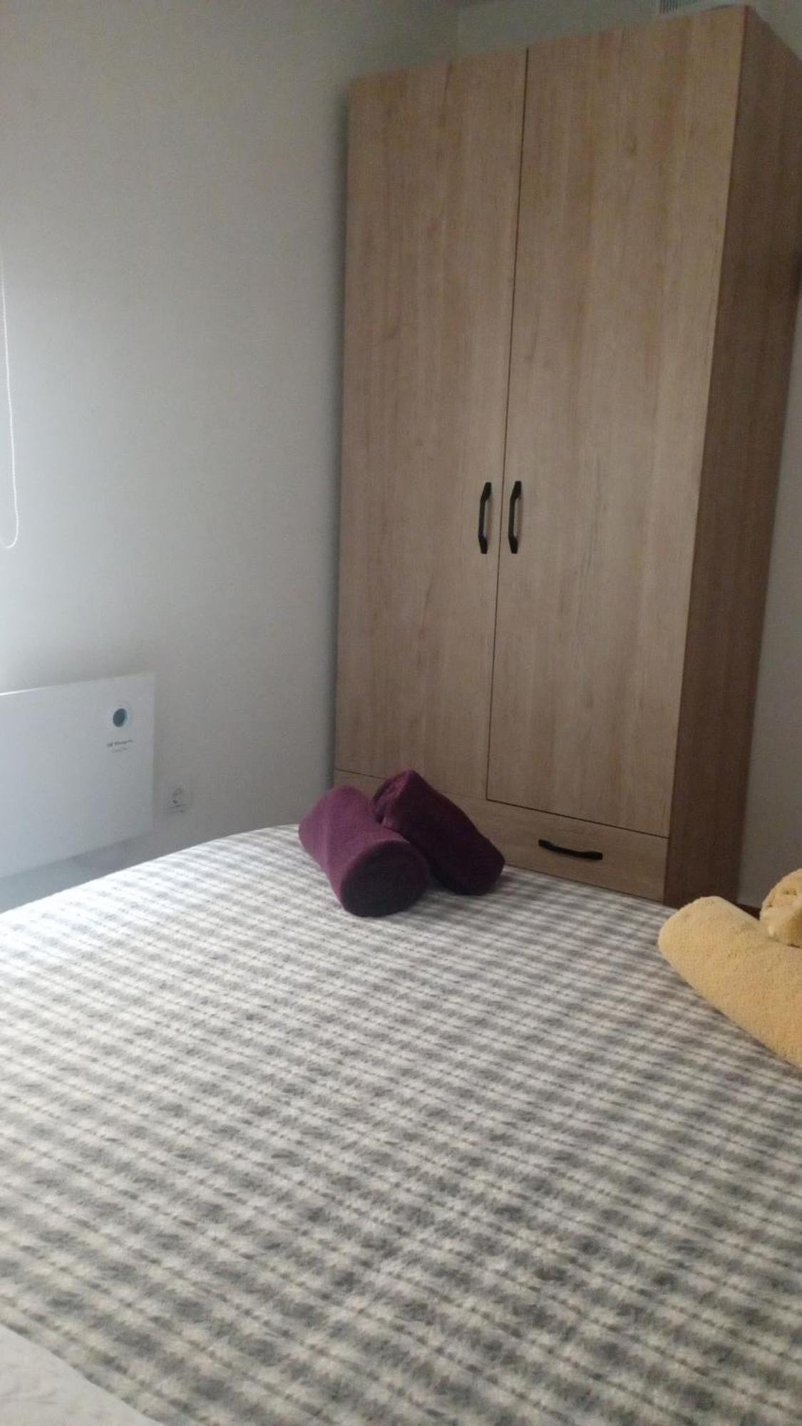 Apartamento Parque Sur De เอญิน ภายนอก รูปภาพ
